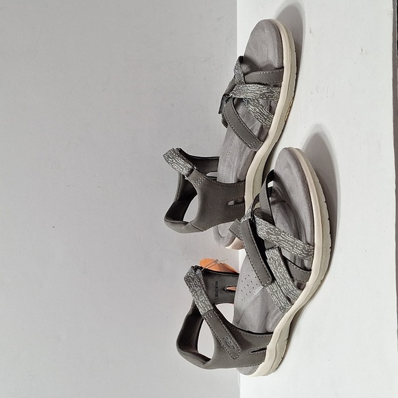 JBU by Jambu (NEW) Gray White Sonia Comfort Adjustable Strap Sandal Size 7.5 - Picture 8 of 10